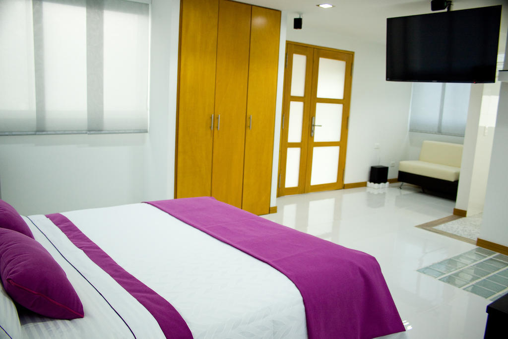 Hotel San Antonio Plaza Кали Стая снимка