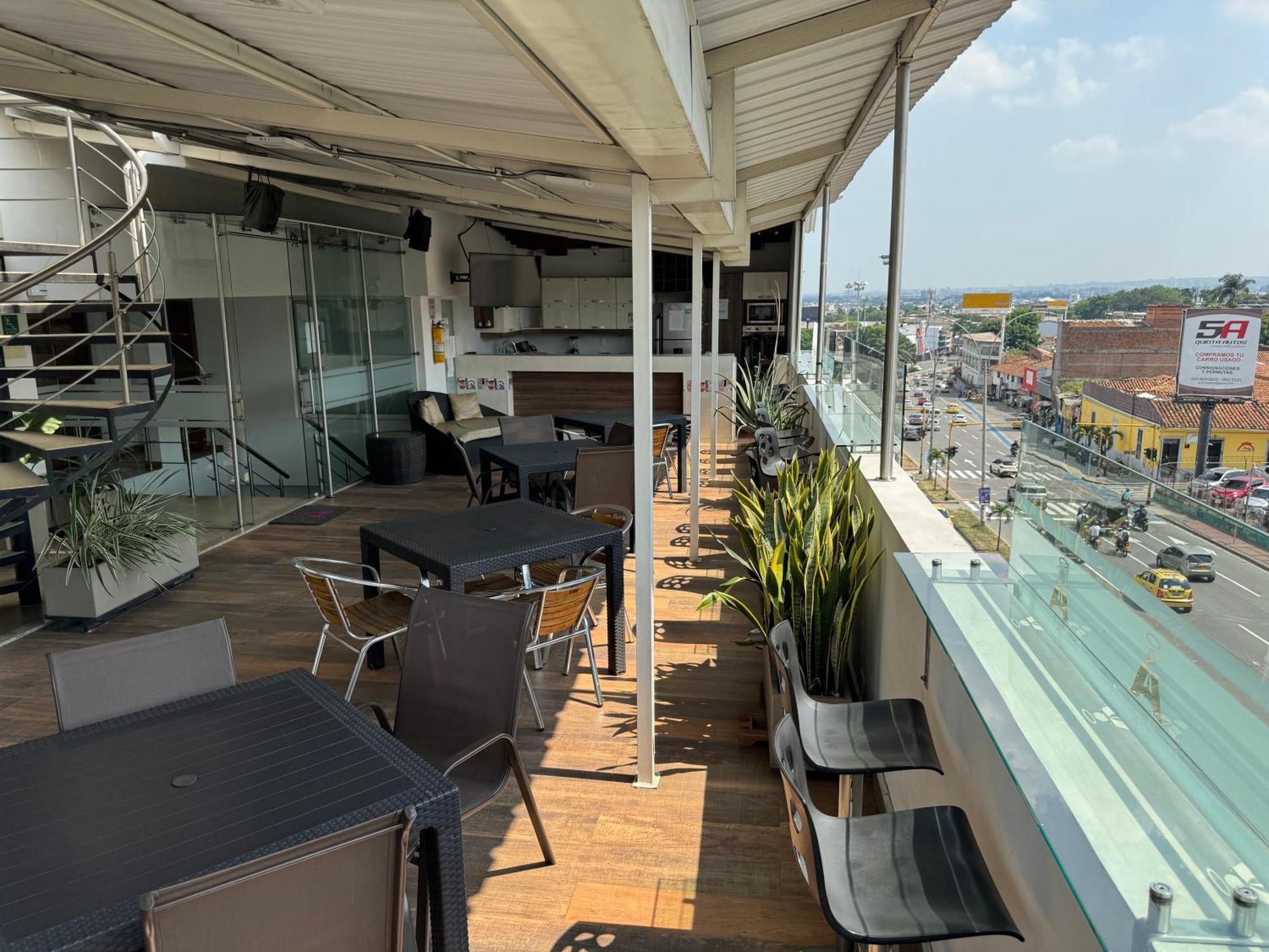Hotel San Antonio Plaza Кали Екстериор снимка